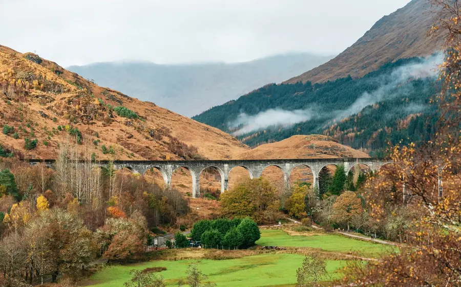 Autumn colour around the Glenfinnan viaduct in the Highlands
